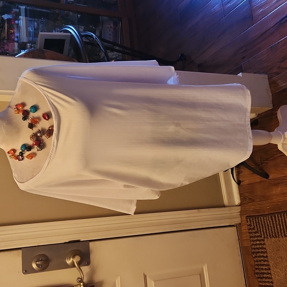 Ladies 1X kaftan style top
